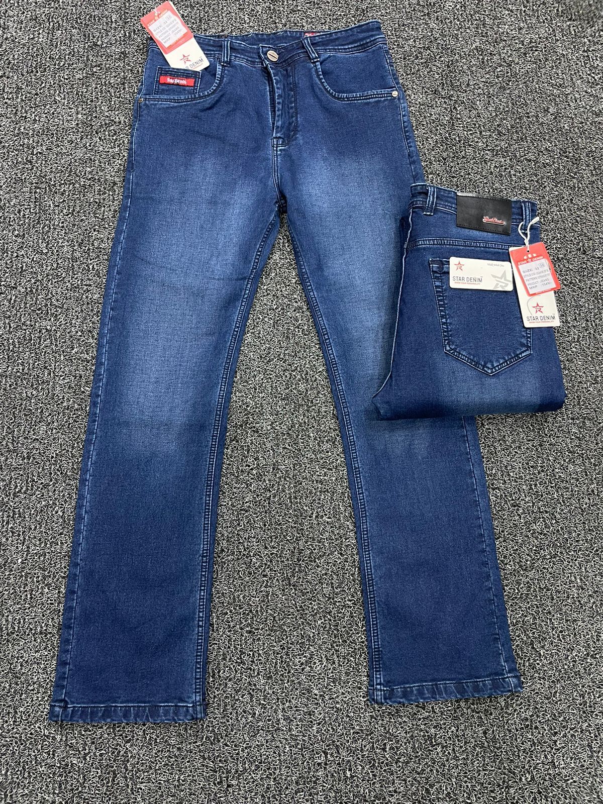 STRAIGHT  DENIM FIT JEANS