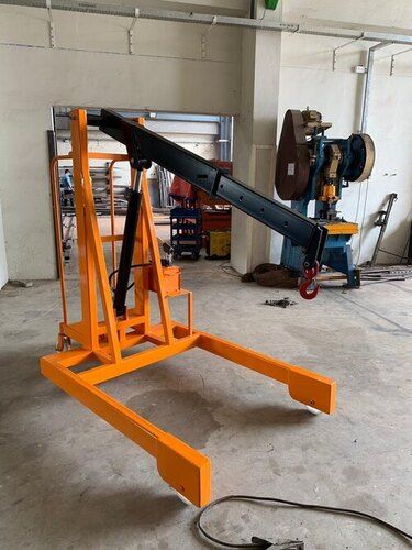 Hydraulic Floor Crane