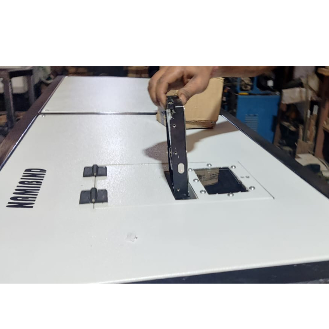 Hard Disk Shredder Machine 7.5 HP Twin Shaft Hard Drive Shredder