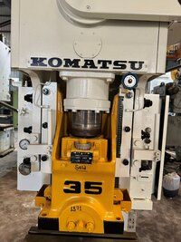 1371 KOMATSU  C Frame Single Crank Press