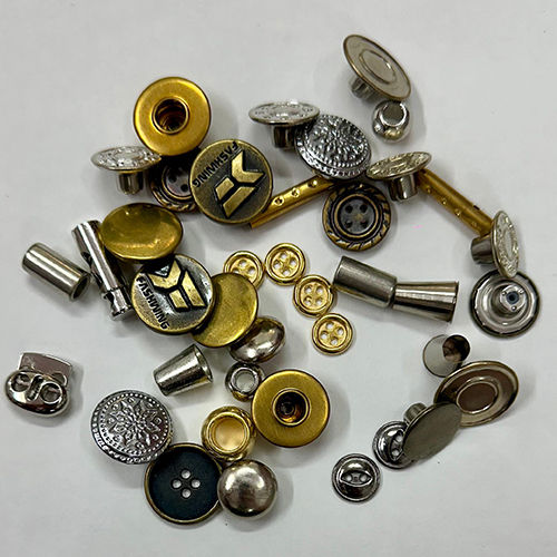 Different Available Metal Buttons