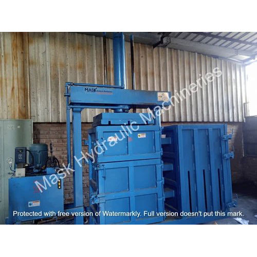 Pillar Type Baling Machine