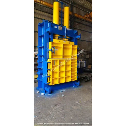 Vertical PET Bottle Baling Machine