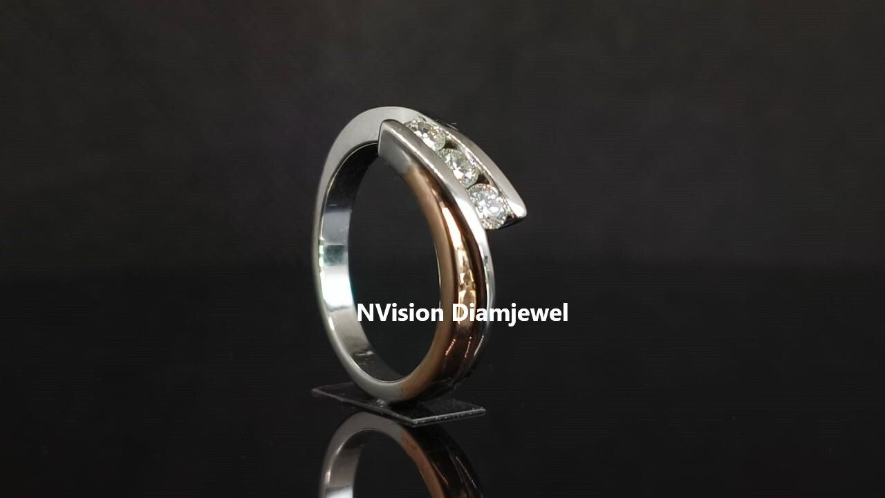 Natural Two-Tone Parallel TrioÂ DiamondÂ Ring