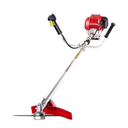 Red Honda Umk450T U2Nt Brush Cutters