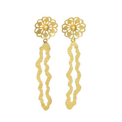 Flower golden dangle earring set