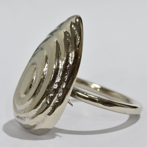 Metal Decorative Napkin Ring Silver Finish - Design: Plain