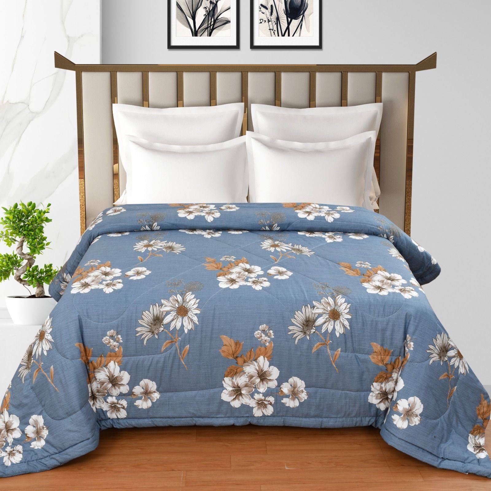 BED COMFORTER