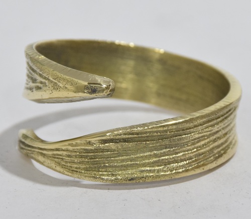Metal Bracelet Like Napkin Ring Gold Plated