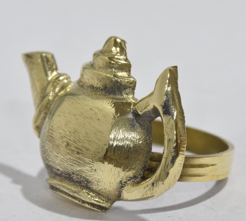 Metal Kettle Napkin Ring Gold Plated