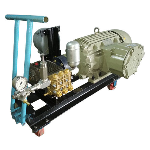 Couple Type Triplex Plunger Pump Size: Standard