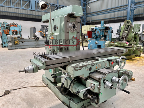 Stanko 1700 mm x 400 mm Universal Milling Machine