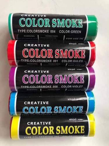 Multicolor Color Smoke Pulling