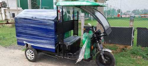 E Rickshaw Garbage Loader