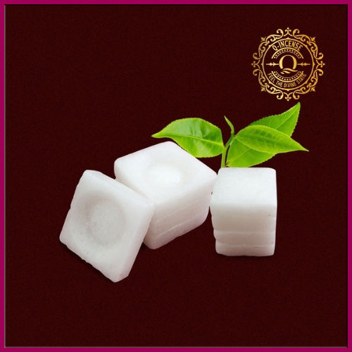 Edible Camphor - High Fragrance Level for Personal Care, White Color Ideal for Pooja and Home Use