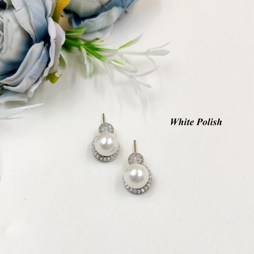 Pearl Designer Studs