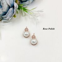 Pearl Designer Studs