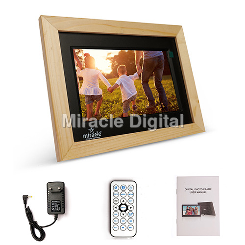 7 Inch Light Color Wooden Digital Photo Frame