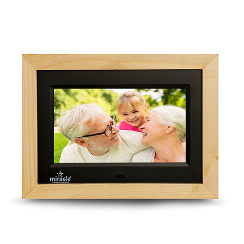 7 Inch Light Color Wooden Digital Photo Frame