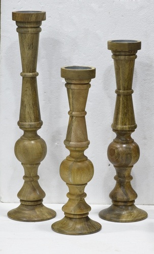 25 Inch Wooden Pillar Holder Set