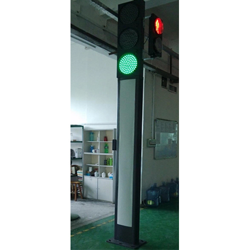 Stainless Steel / Plastic Gprs Solar Led Mobile Traffic Light