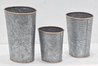 Galvanised Glass Planter - Color: Silver