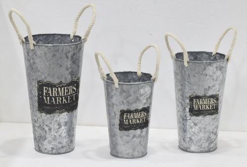 14 Inch Cone Galvanised Planter - Color: Silver
