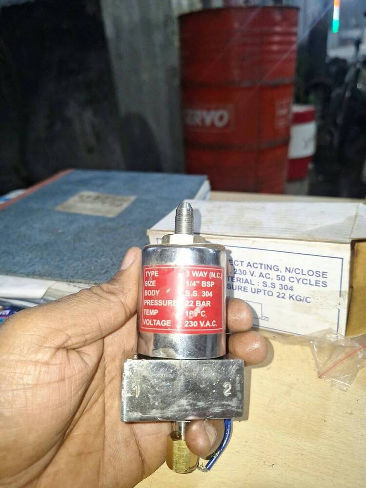 Steel Stop Valve - Solid Steel, Sizes 1/2" to 2.5" | Sealed for Industrial Applications, High-Performance Shut-Off Solution