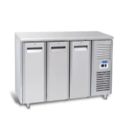 Undercounter Chiller an Freezer