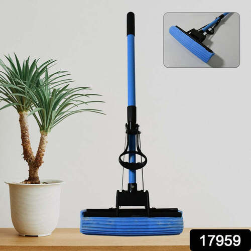 FLOOR CLEANING SQUEEZE MOP WITH ADJUSTABLE TELESCOPIC