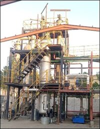 Solvent Distillation - Stainless Steel & Mild Steel Construction, Standard And Customized Capacities For Chemical Manufacturing