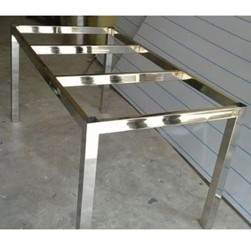 Stainless Steel Dining Table Application: Restaurant