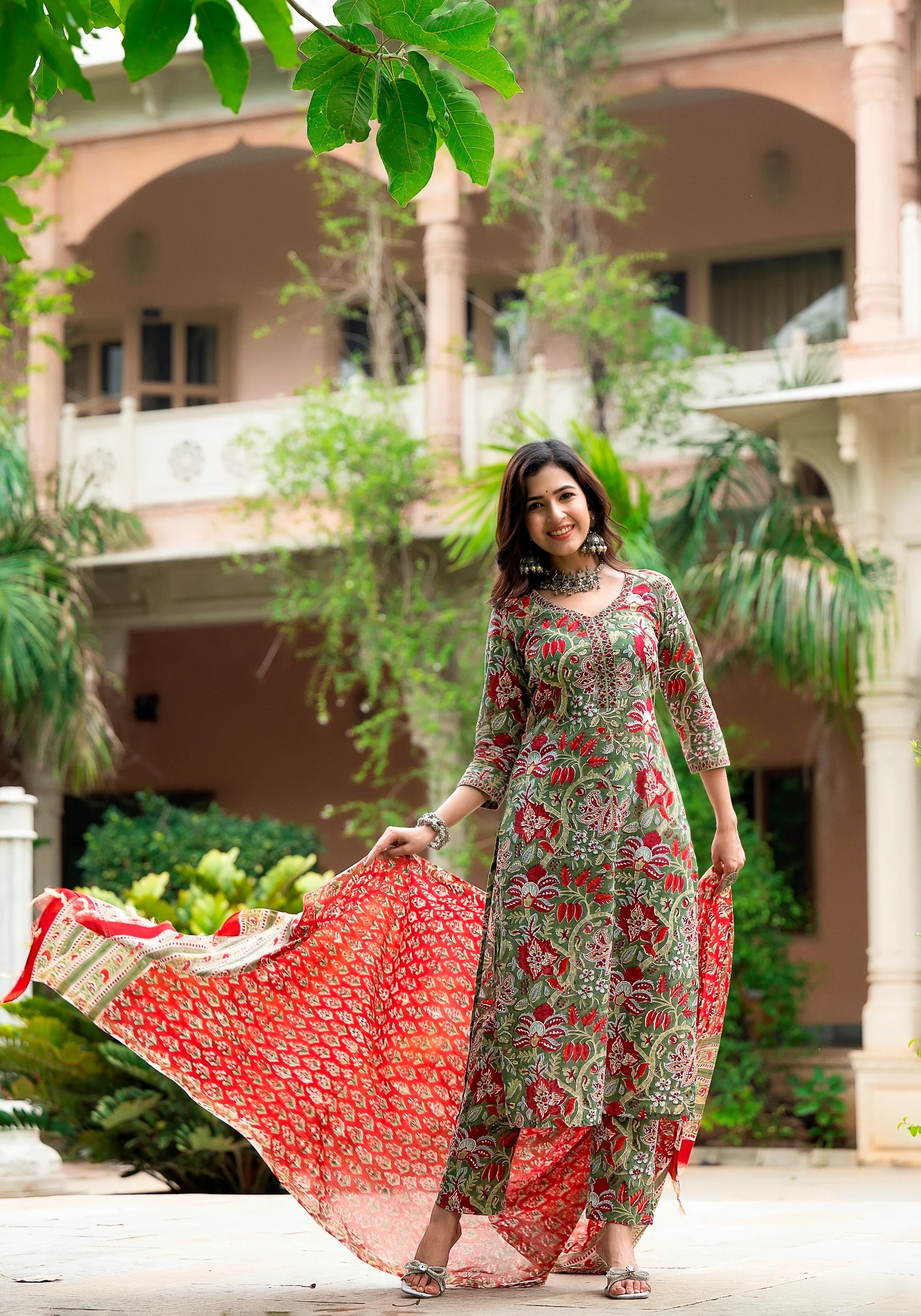 Alvami Women Multicolor Printed Viscose Rayon Kurta, Pant And Dupatta Set