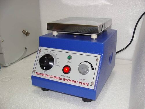 Laboratory Magnetic Stirrer With Hot Plate - Color: Grey