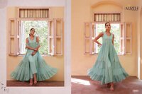 Western styles Unique and contemporary outfits
