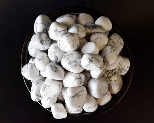 Howlite Tumbled, Healing Crystal Tumbled Stones