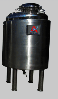 JACKETED MIXING TANK