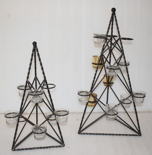 Metal Tower T-Light Stand