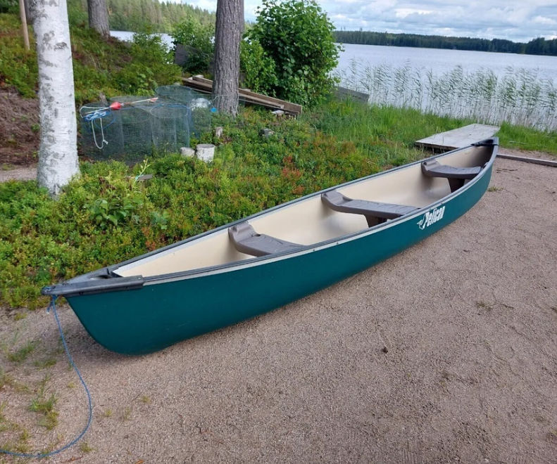 Pelican Green Export 15.5 Canoe, 2 to 3 seater canoe