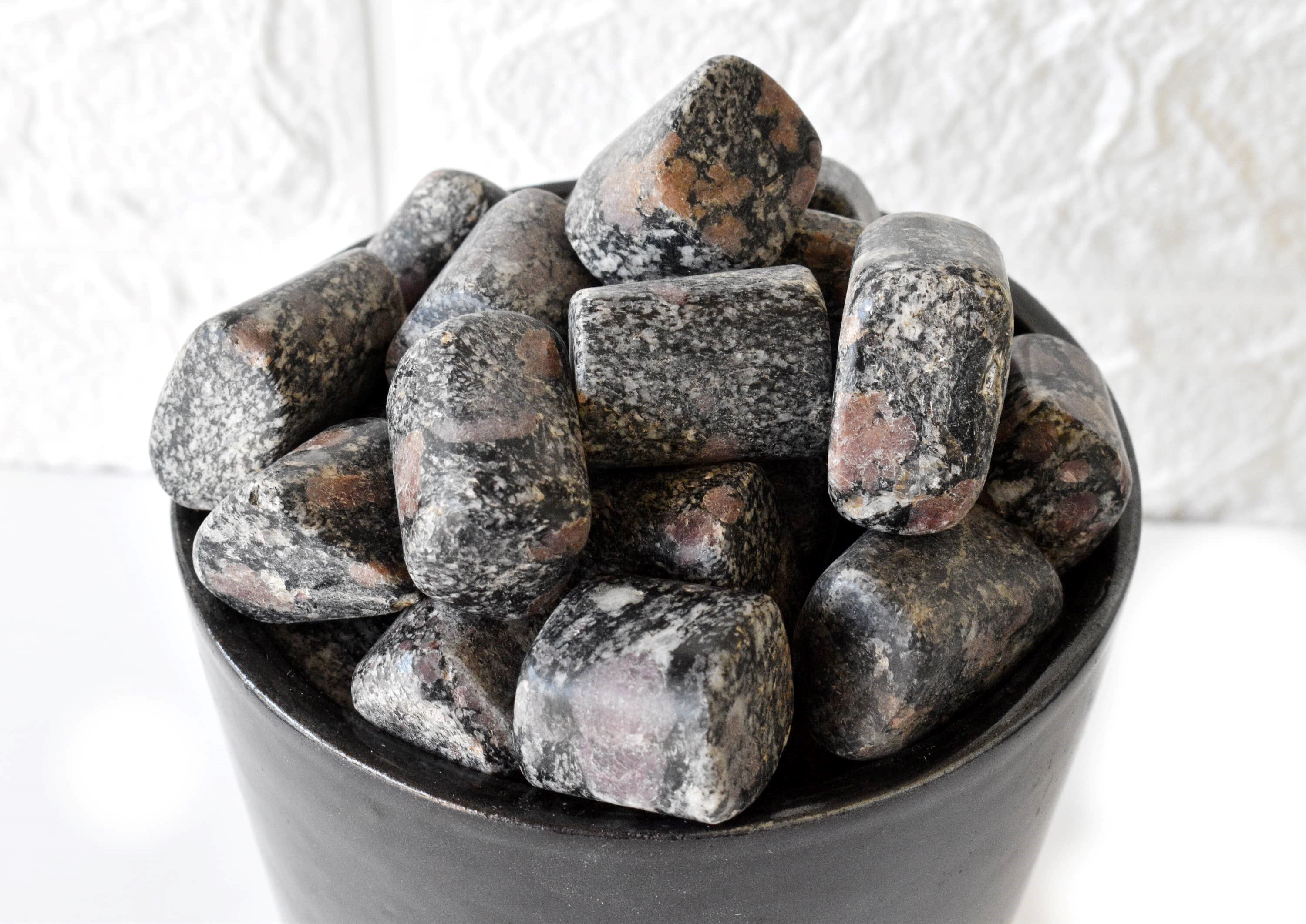 Spinelle Matrix Tumbled, Healing Crystal Tumbled Stones