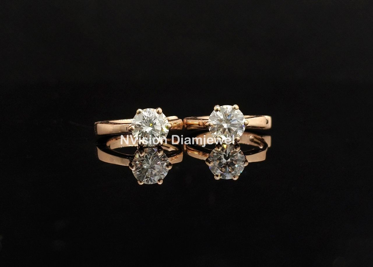 Sparkly Natural Diamond Solitaire Studs Bali