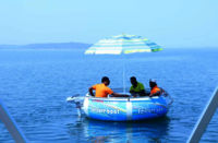 Donut Boat/Round boat/ touris boat/ round luxuey boat/ 4 to 5 seater round boat