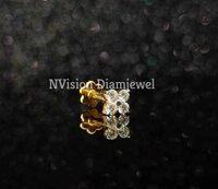 Natural Diamond South Screw Elite Nosepin.