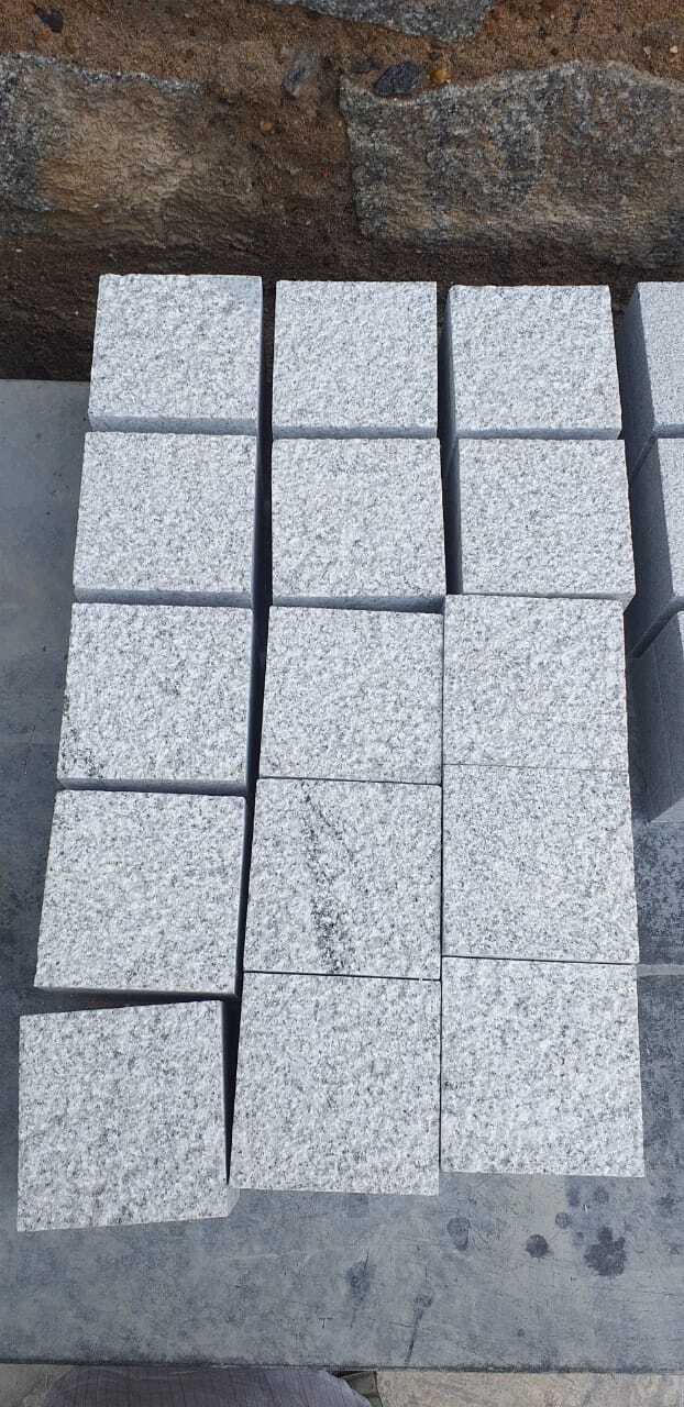 Grey Granite Cobbles Flamed Surface