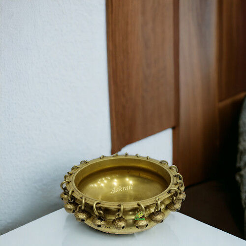 Brass Urli Traditional Bowl with Bells, Centre Table Decor, Brass Decoration Brass Statue for Corner Table, Indian Houseware Decor