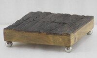 Wooden Trivet With Bark - Color: Different