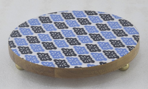 Wooden Round Riser With Enamel