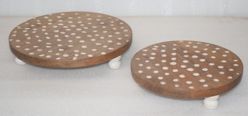 Wooden Round White Chintz Riser - Color: Brown