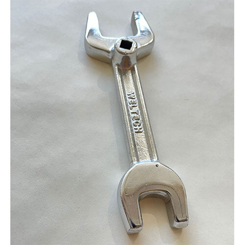 Silver 3 In One Spanner For Oxygen Cylinder