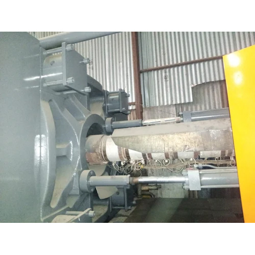 650 Ton Spreysound Plastic Injection Moulding Machine